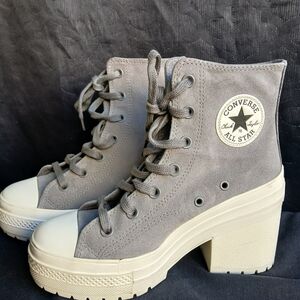 Converse Women's Gray Lace-Up Platform Boots